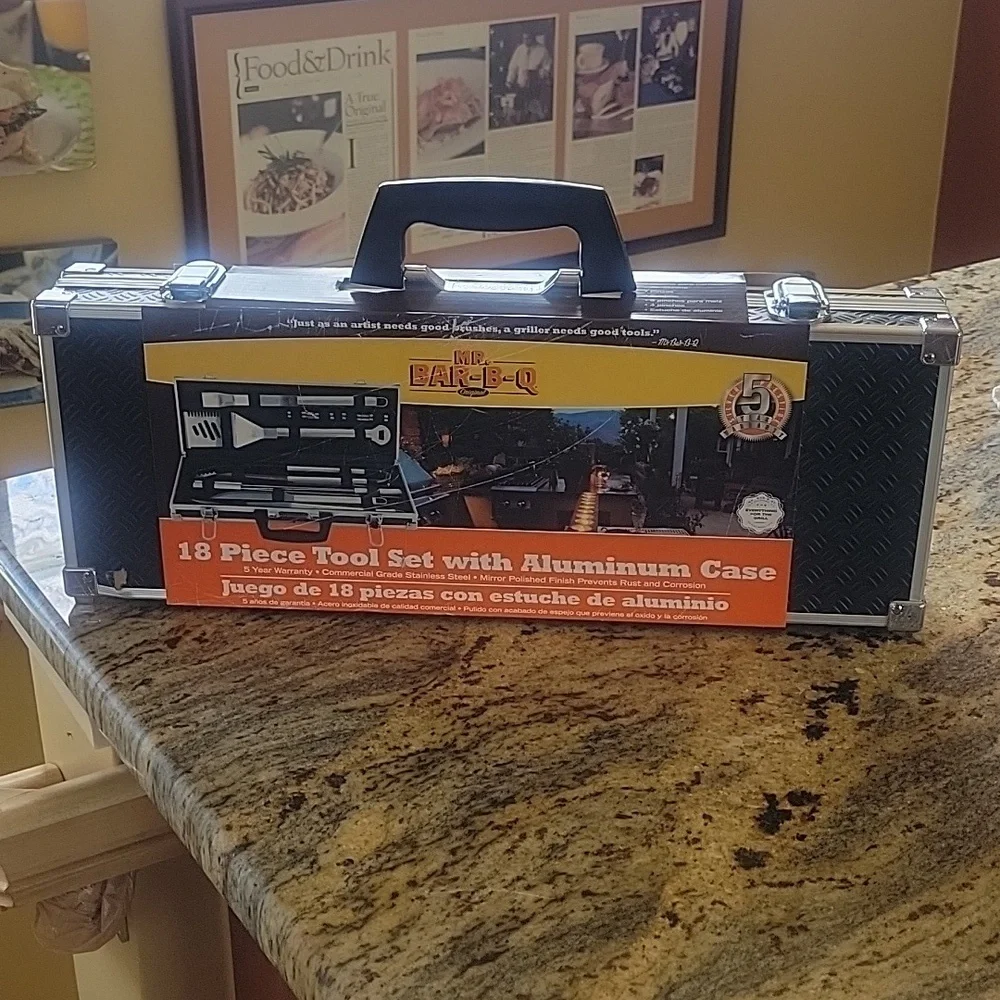 Mr  Bar-B-Q 18 PC tool set with aluminum case